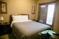 Beautifully appointed 4 bedroom condo in Radium, BC