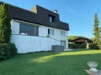 Spacious country house for group retreats in the Solothurn Jura Hotels in 