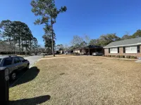 Cozy 4 bedroom House 2.5 bath