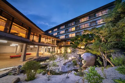 Miyajima Grand Hotel Arimoto Hotels in Hatsukaichi