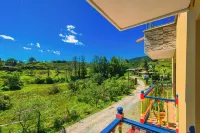 Bambú Hotel Guatapé - vue sur la montagne