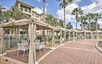 Luxurious River Views, Resort Amenities, Lrg 3 Bed, 2 Bath, Corner Unit, 2100 SF
