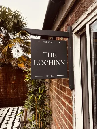 Margate Beach house Отели рядом с достопримечательностью «Shell Grotto»