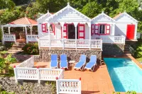 Flamboyant Cottage - Spectacular View & Pool