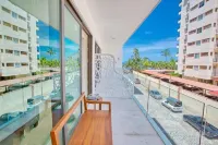 Lovely 2 BR in Zona Romantica