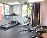 Cozy/bright family sized condo w/ private rooftop, pool and 5 min from beach! Hotels in Machos