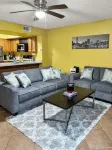 Condo near Dickeys arena & Will Rogers Memorial Center with Pool Hot tub access