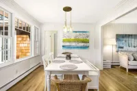 Charming Modern Home - Winter and Summer Retreat