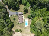 Secluded & spacious home on 5 private acres nr Lake George and Saratoga Springs