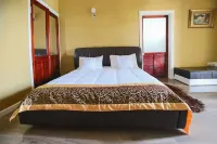 The Best Vacation 2 Bedrooms Townhouse in MoBay 住宿飯店