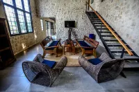 Very Private 3 Bedroom Villa in Tambor
