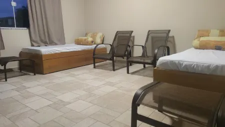 Recanto Julio e Maia is a Family-Friendly Environment Surrounded by Nature. Отели в г. Майринки