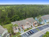 Tranquil 3BD Retreat in Gated Community: Close to Disney, Restaurants, & More!