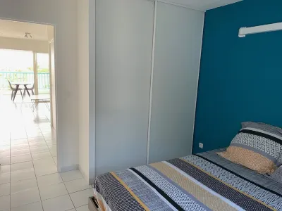 Apparemment F2 vue mer Hôtels à : 