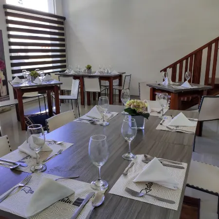 Hotel Sicarare