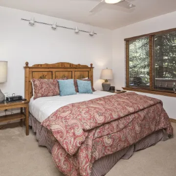 Aspenwood #207 2 Bedroom Condo by RedAwning