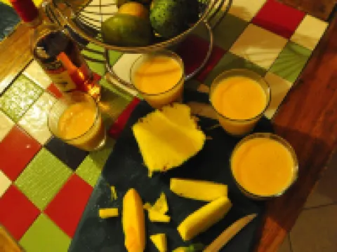 Jah Freedom Inn Negril โรงแรมในเนกริล