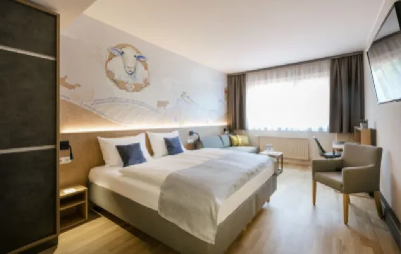 โรงแรมยูฟา ไวซ์ โรงแรมใน