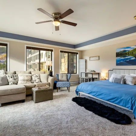 Keystone Ski Resort CO - Slopeside Lodging