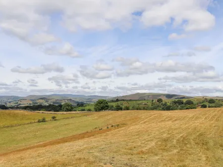 The Moorhen Retreat Отели в г. Освестри