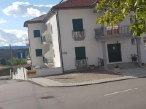 Ferrinho Hotels in Guarda
