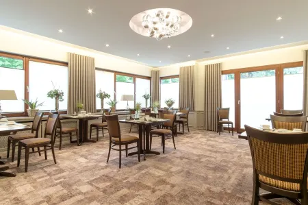 Hotel & Restaurant Prüser´s Gasthof Отели в г. Ахаузен