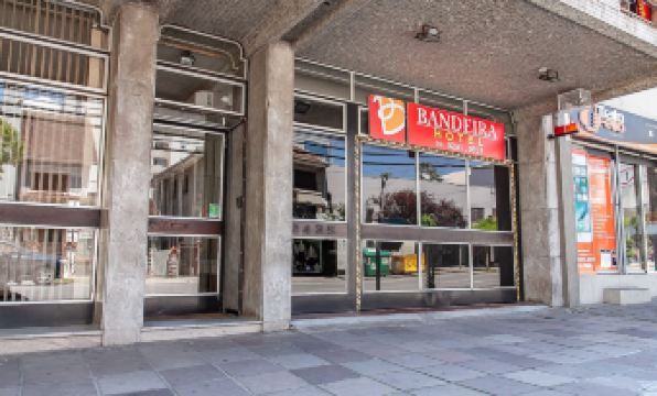 Bandeira Hotel