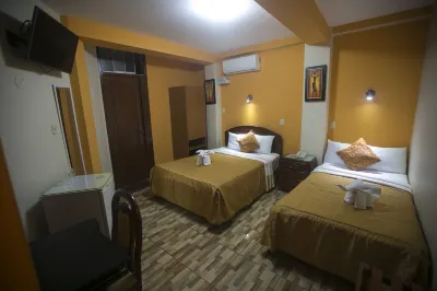 Hotel Suite Plaza Hotels in Уанчако