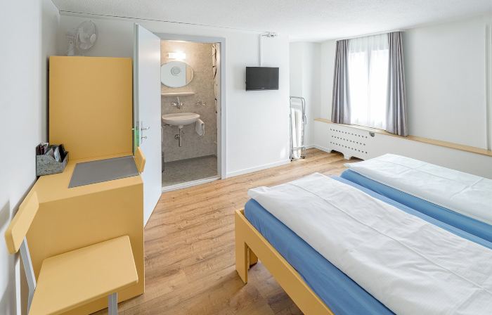 Hirschen Backpacker-Hotel & Pub