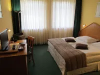 Hotel A2 فنادق في Ziesar