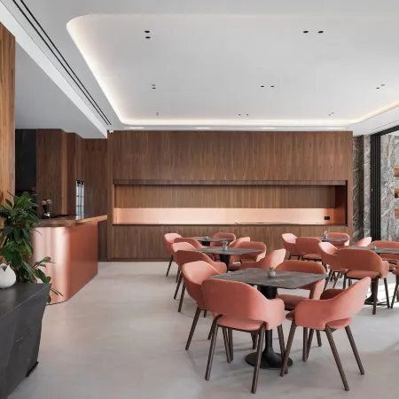 Avant Blue Boutique Hotel