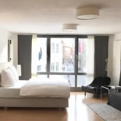 Central Studio Marktplatz View Отели рядом с достопримечательностью «Веймарская ратуша»