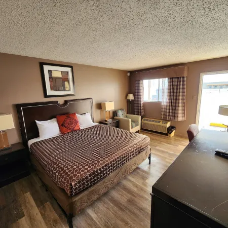 Satellite Inn