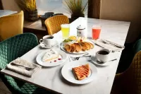 Solar Madariaga Hotel - breakfast