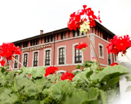 Imperion Hotels in Parres