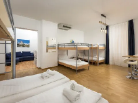 GuestHouse Lugano Apartments by LR ルガノのホテル
