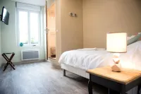 Logis Hotel Restaurant le Relais Fleuri Hotels in Etreaupont