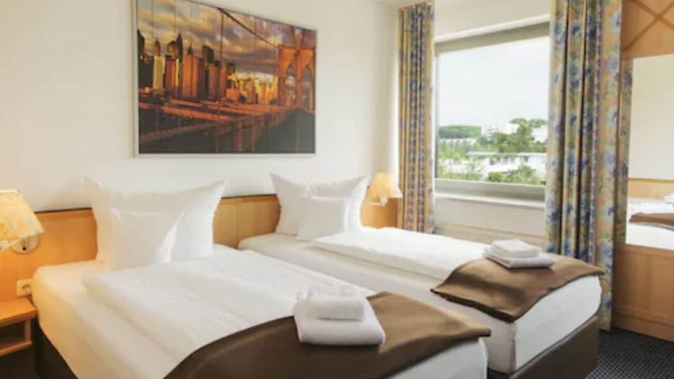 Hotel Near by