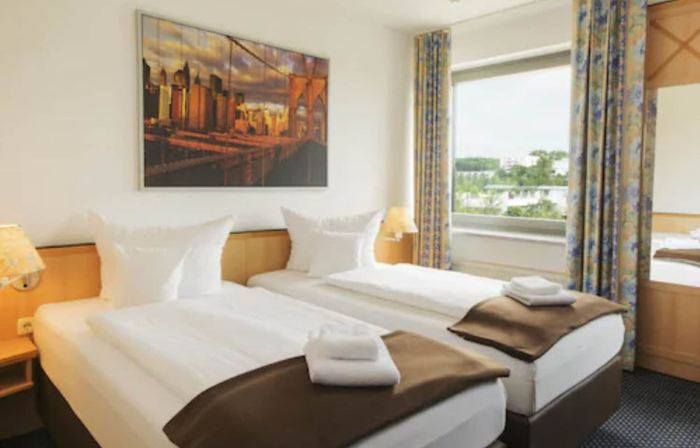 Hotel Near by