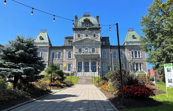都卡迷倫住宿加早餐旅館