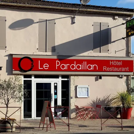 Logis Hôtel & Restaurant le Pardaillan Hotels in Département Gers