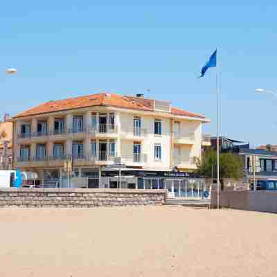 Hôtel de la Mer Hotel Exterior