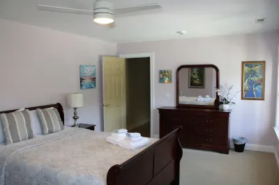 Family vacation retreat w/ In-ground Pool with private Chesapeake Bay access! Hotels near Chesapeake Bay Bridge-Tunnel