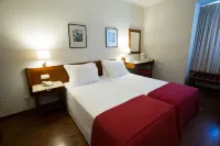 Hotel Solaris Hoteles cerca de Figueirinha Beach