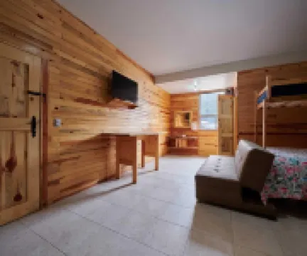 Rimusa Inn y Parque Cueva de Los Leones