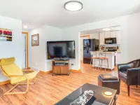 1 Mi to Shore: Lake Michigan Retreat w/ Game Room! Hotels in Two Rivers