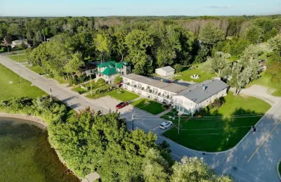 Lakeside Inn Hotels near Lagoon City Park