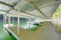 1 Mi to Nantahala River: Mtn-view Retreat! - Apartments