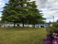 Fuller Lake Chemainus Motel Hotels near Chemainus
