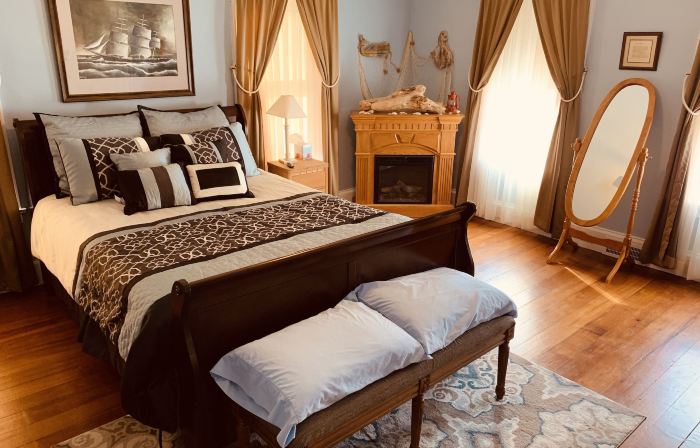 Centennial Inn Bed & Breakfast